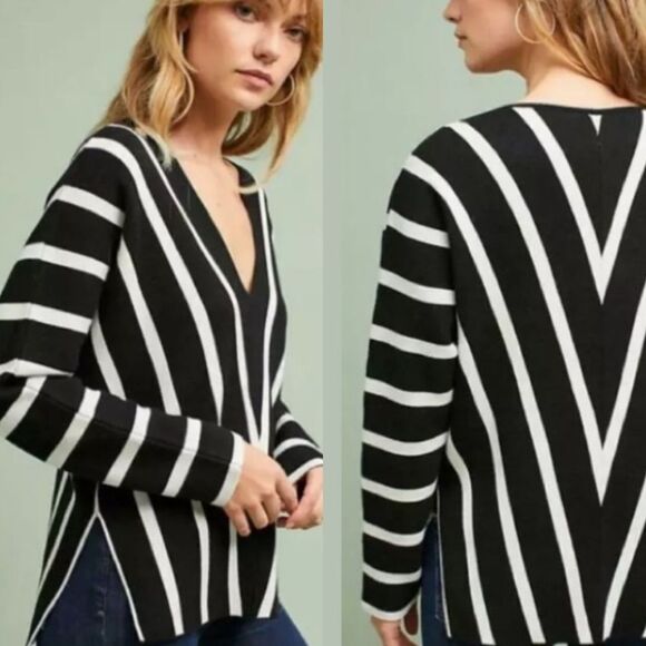 Anthropologie moth vertical stripe v neck sweater black‎ & white womens size XS - Picture 3 of 8